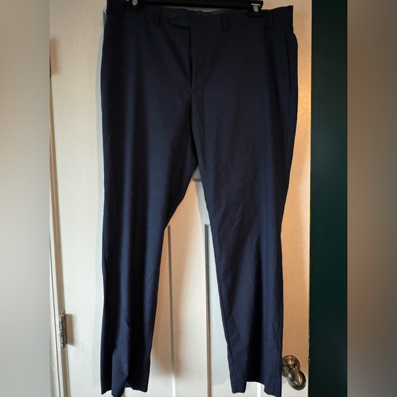 Navy Ralph Lauren 38Wx30L - Picture 2 of 6